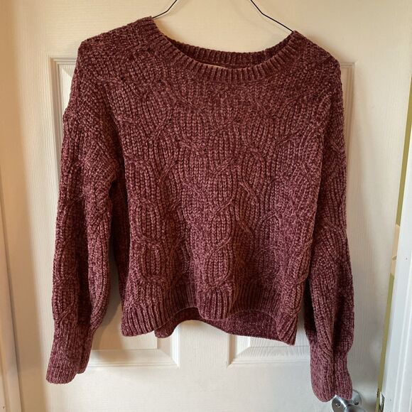 Pink Rose Sweater Women’s Size Medium Purple Pullover Loose  Knit Long Sleeve - Picture 1 of 9